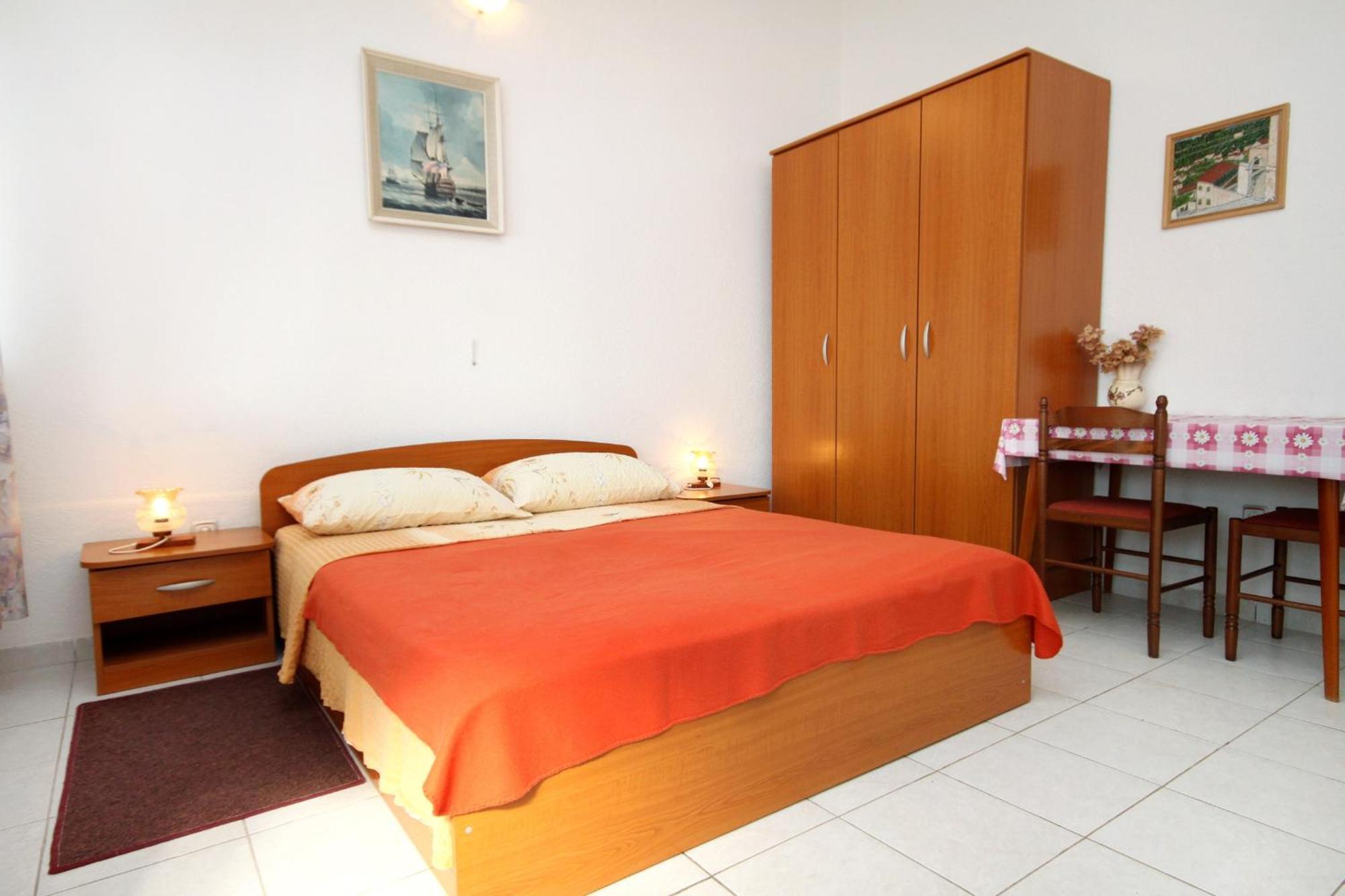 Apartments By The Sea Ubli, Lastovo - 8354 Uble Habitación foto